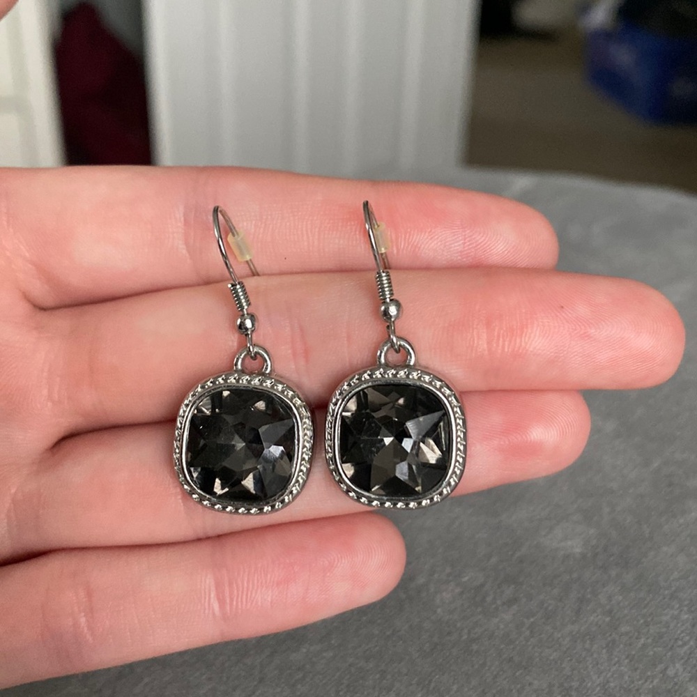 Black Stone Dangling Earrings